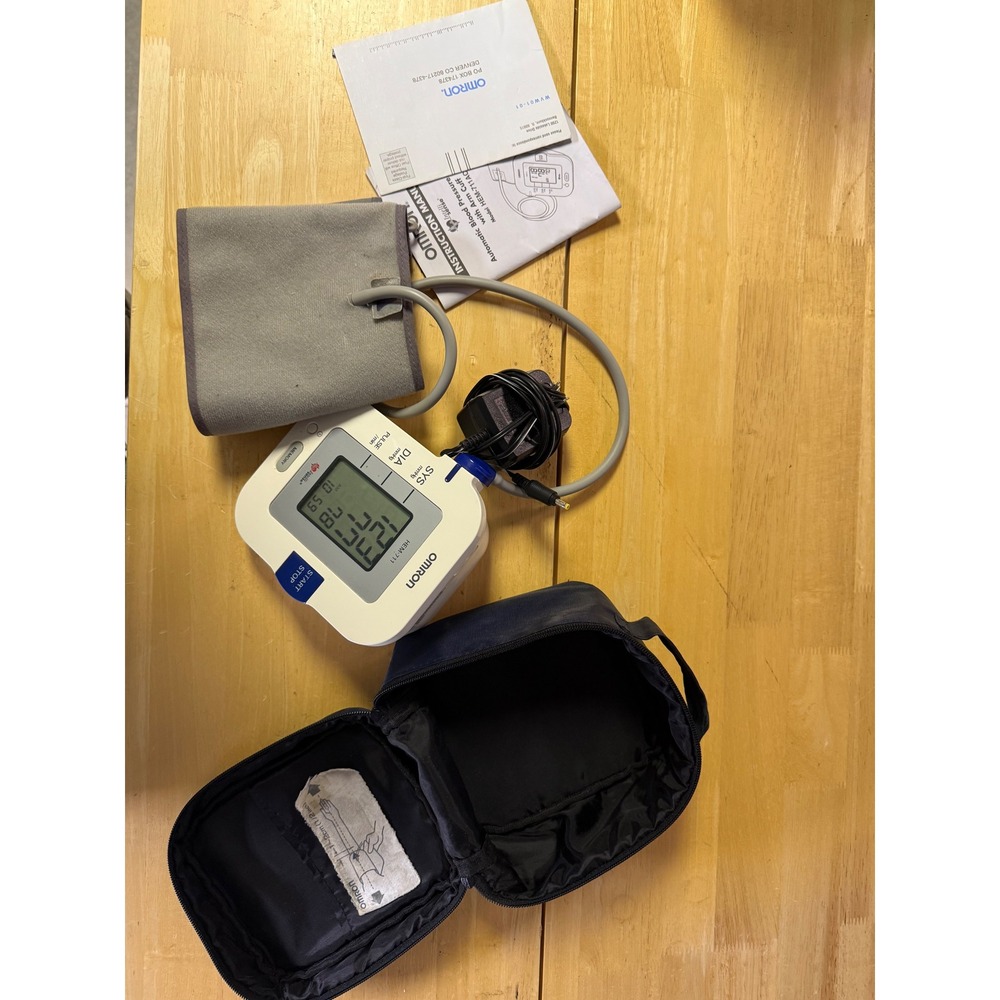 Omron HEM-711ACN Automatic Blood Pressure Monitor IntelliSense Arm Cuff Case AC